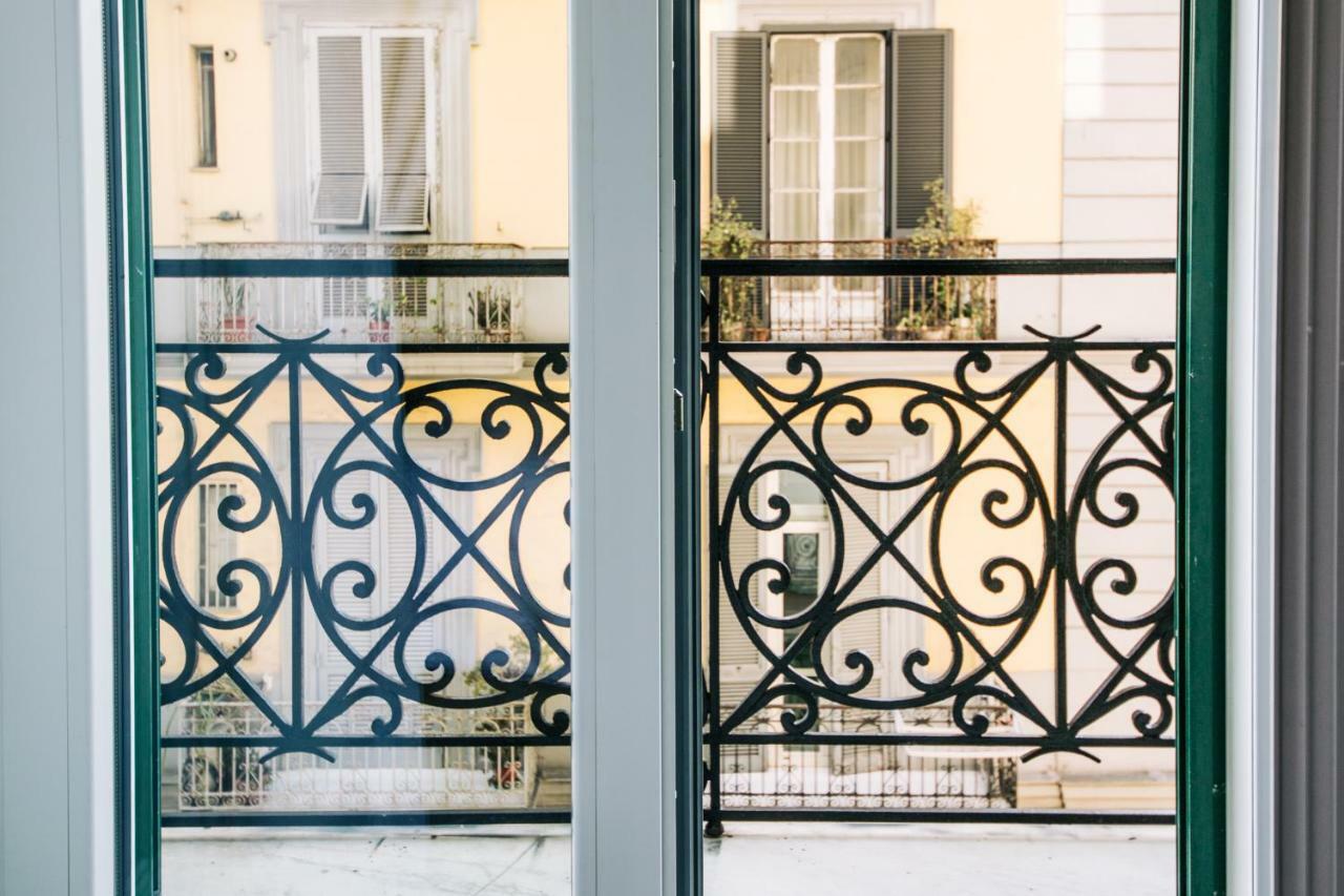 The Grey Hotel Napoli Bagian luar foto